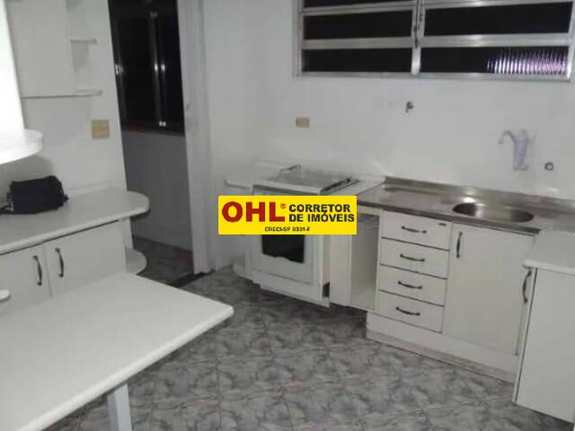 #7023 - Apartamento para Venda em Santos - SP