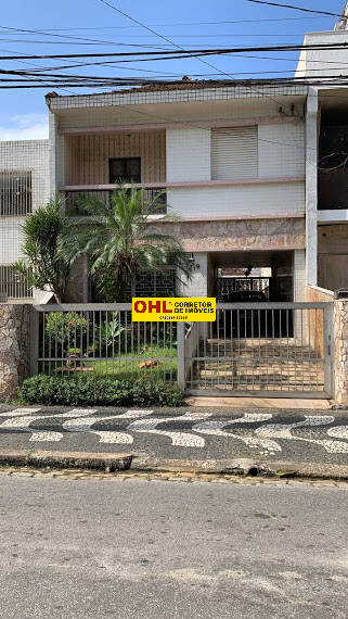 CASA SOBRADO  PROXIMO DA PRAIA   BOQUERAO