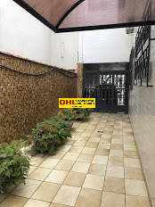 CASA SOBRADO  PROXIMO DA PRAIA   BOQUERAO