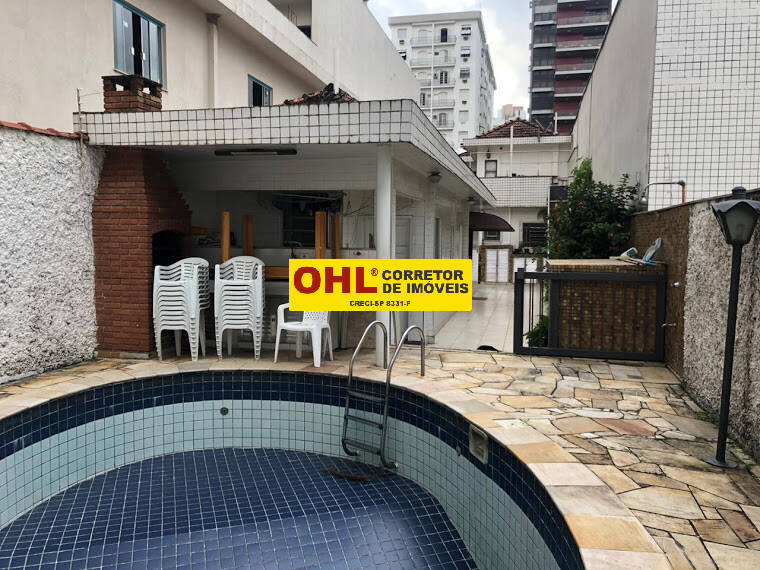 CASA SOBRADO  PROXIMO DA PRAIA   BOQUERAO