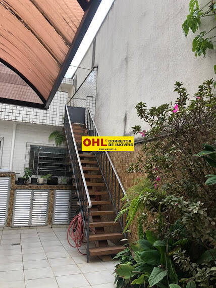 CASA SOBRADO  PROXIMO DA PRAIA   BOQUERAO