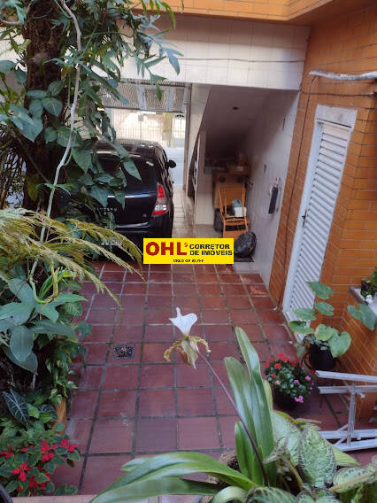 CASA SOBRADO PROXIMO PRAIA EMBARE