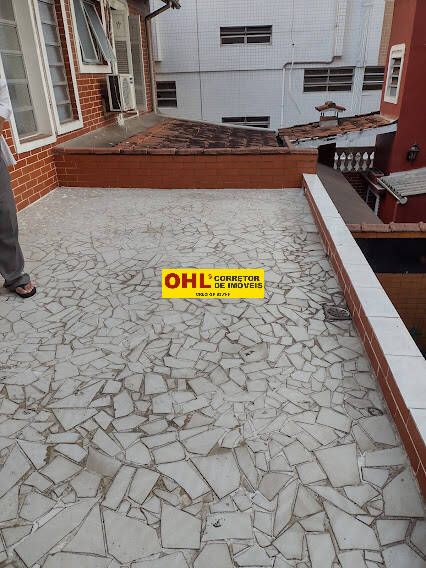 CASA SOBRADO PROXIMO PRAIA EMBARE