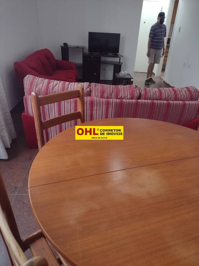 APARTAMENTO   Rua Galeão Carvalhal