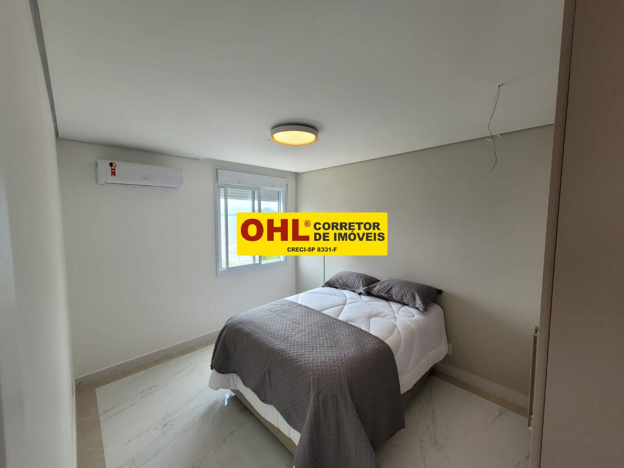 APARTAMENTOS  DE FRENTE  PRAIA