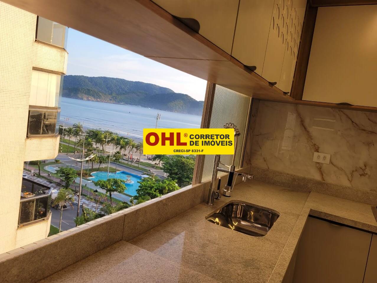 APARTAMENTOS  DE FRENTE  PRAIA