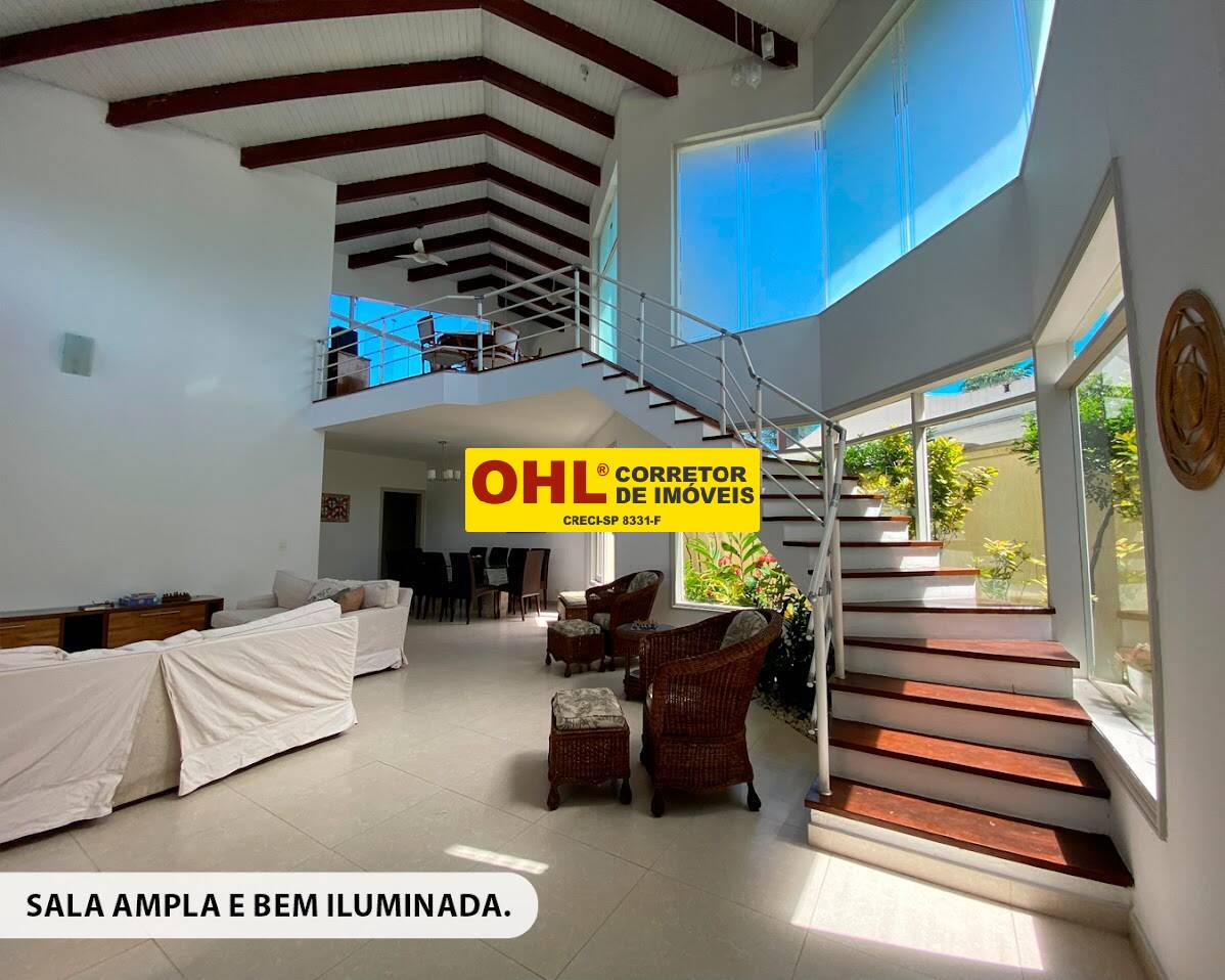 CASA NO  GUARUJA    Av. Manoel Nascimento Júnior