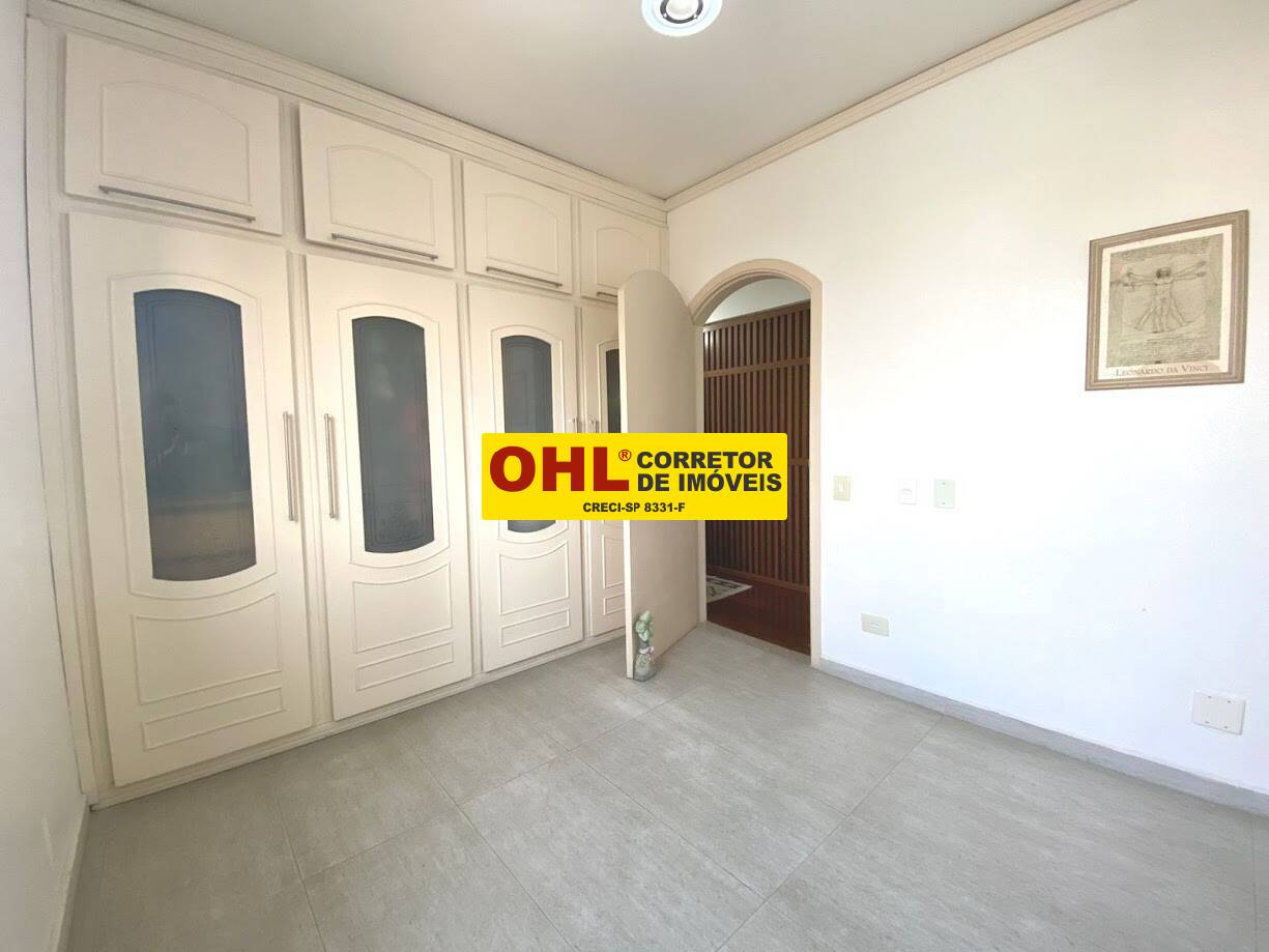 APARTAMENTO  AV BERNARDINO DE CAMPOS