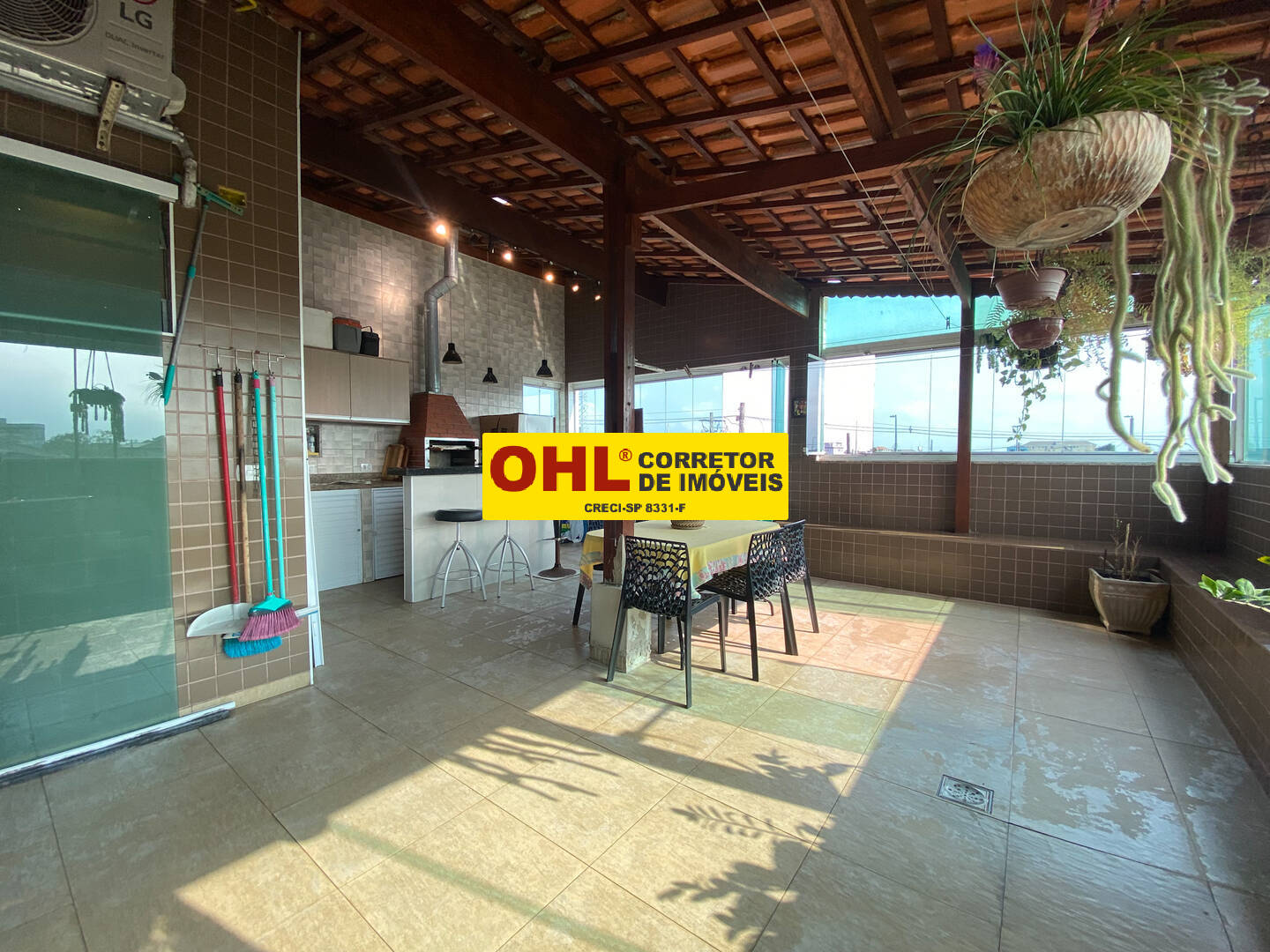 CASA TRIPLEX