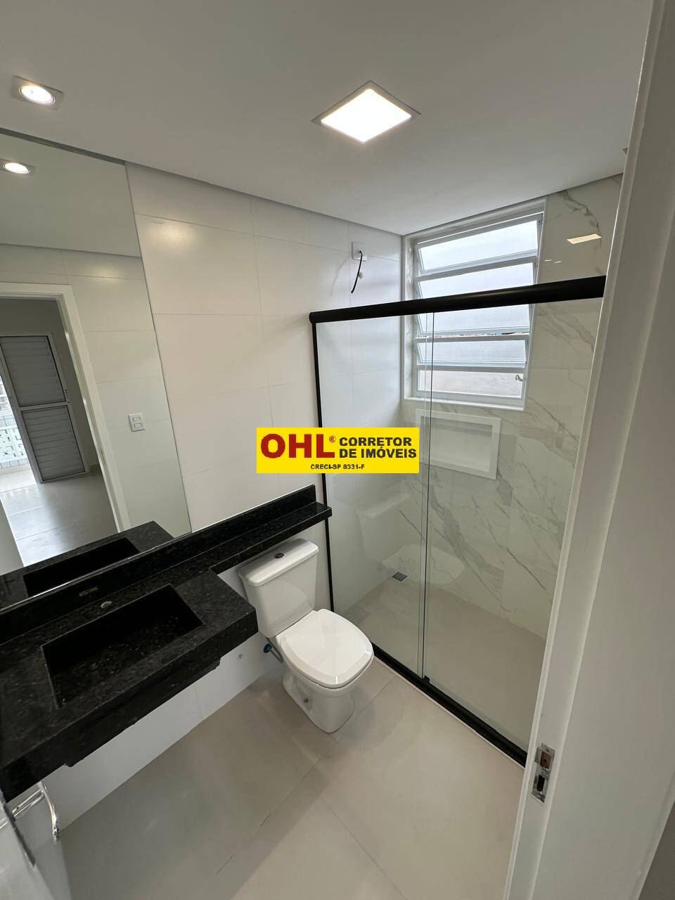 APARTAMENTO REFORMADO  COM SUITE