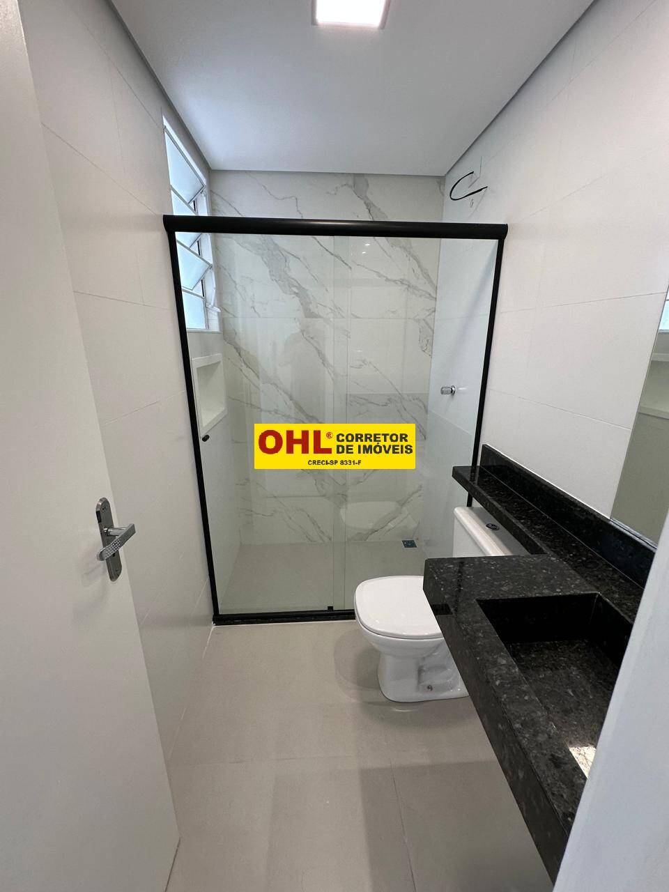 APARTAMENTO REFORMADO  COM SUITE