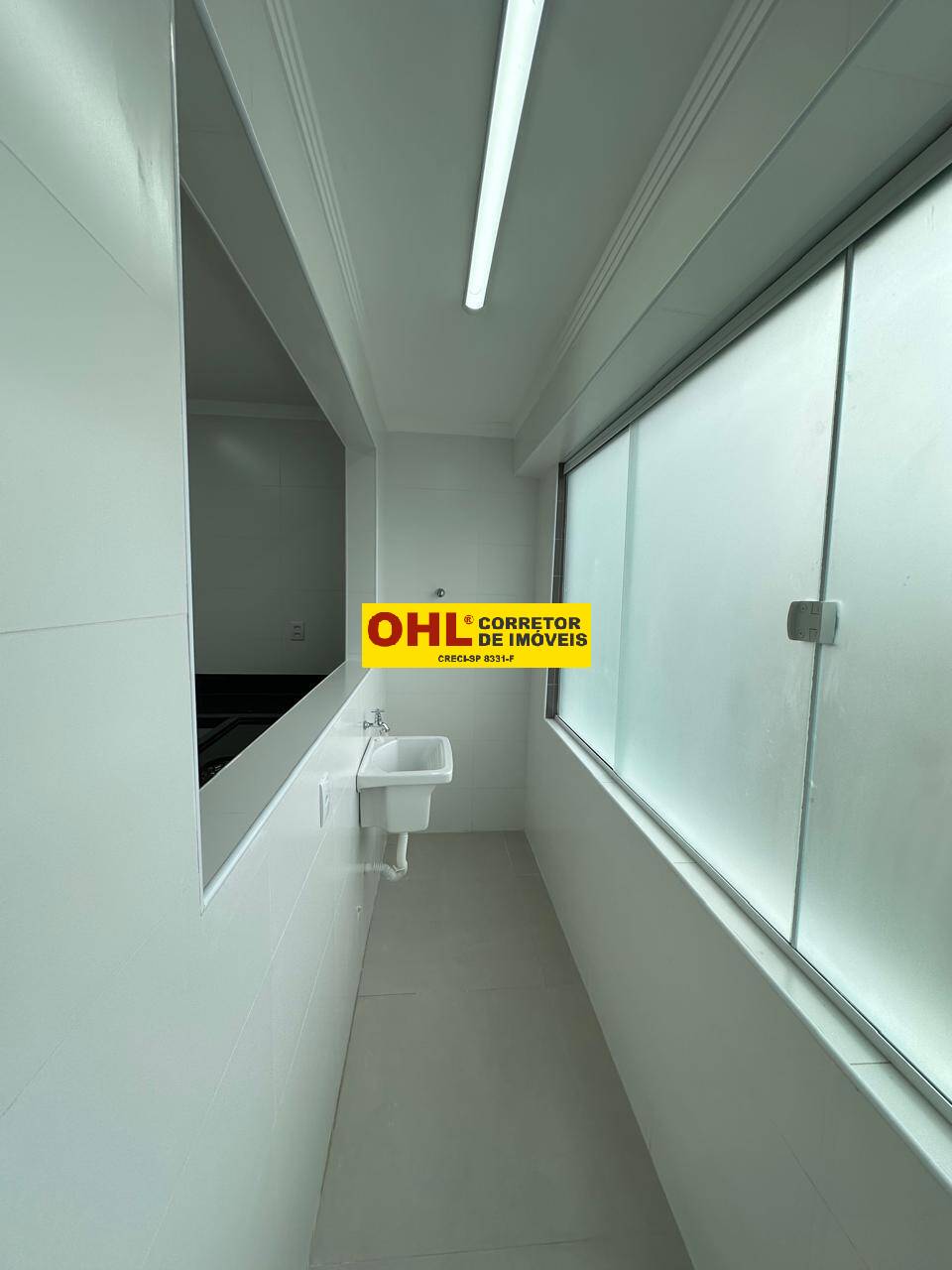 APARTAMENTO REFORMADO  COM SUITE