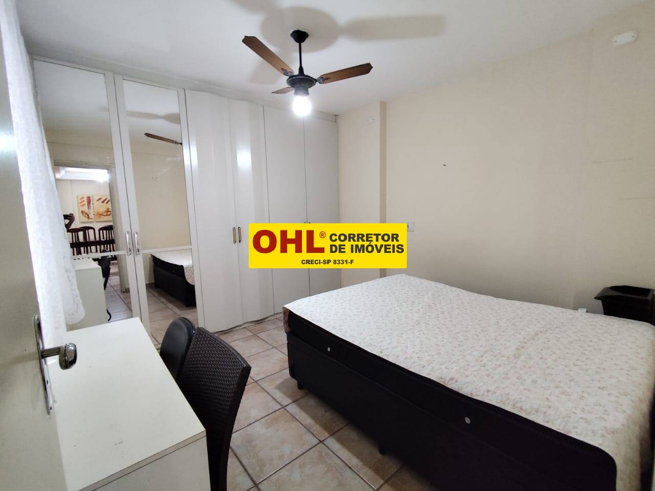APARTAMENTO A UMA QUADRA DE DISTÂNCIA DA PRAIA