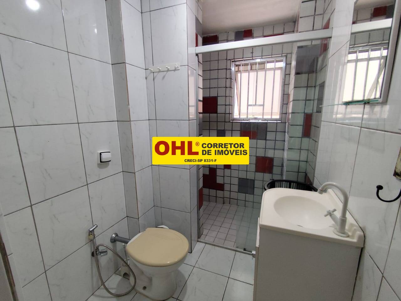 APARTAMENTO A UMA QUADRA DE DISTÂNCIA DA PRAIA