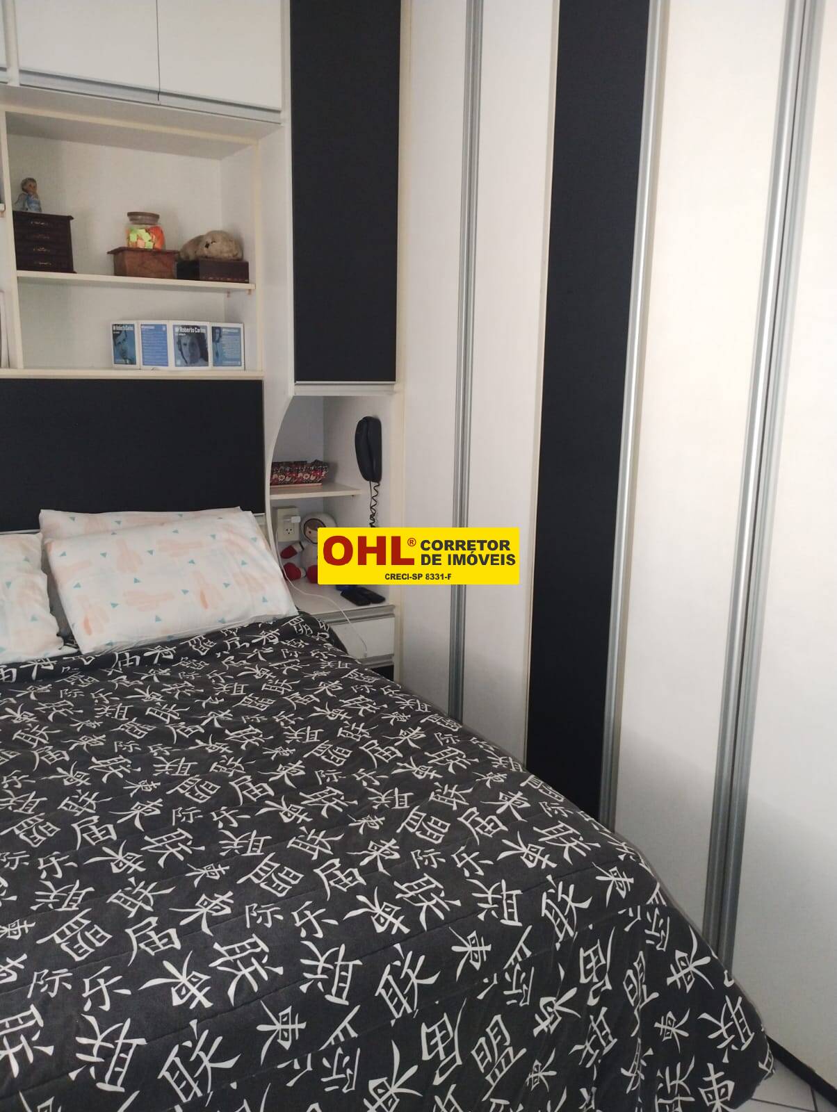APARTAMENTO   COM SUITE  VAGA DE GARAGEM  COLETIVA