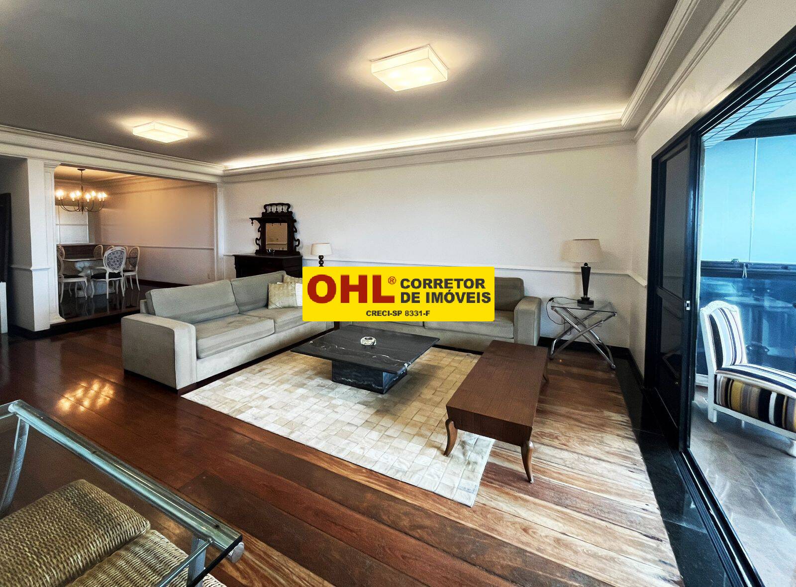 APARTAMENTO  3 SUÍTES COM SACADA VISTA AO MAR