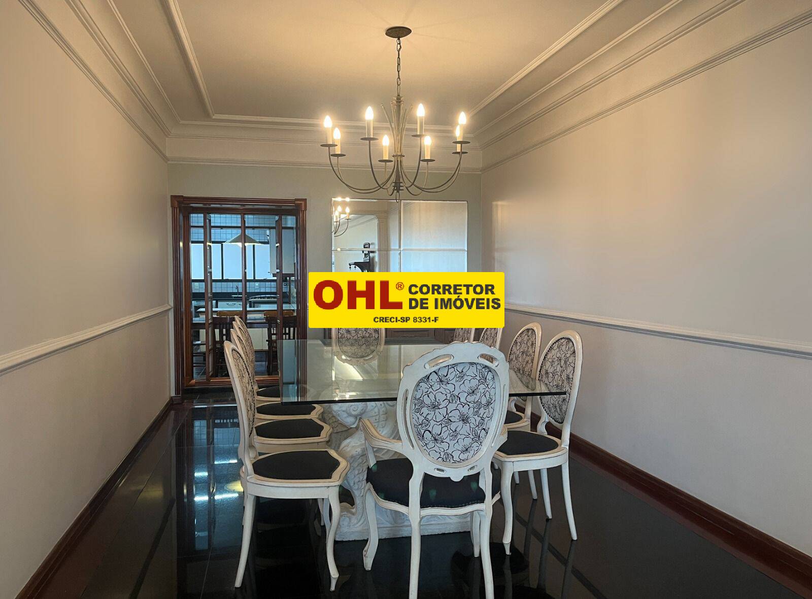 APARTAMENTO  3 SUÍTES COM SACADA VISTA AO MAR