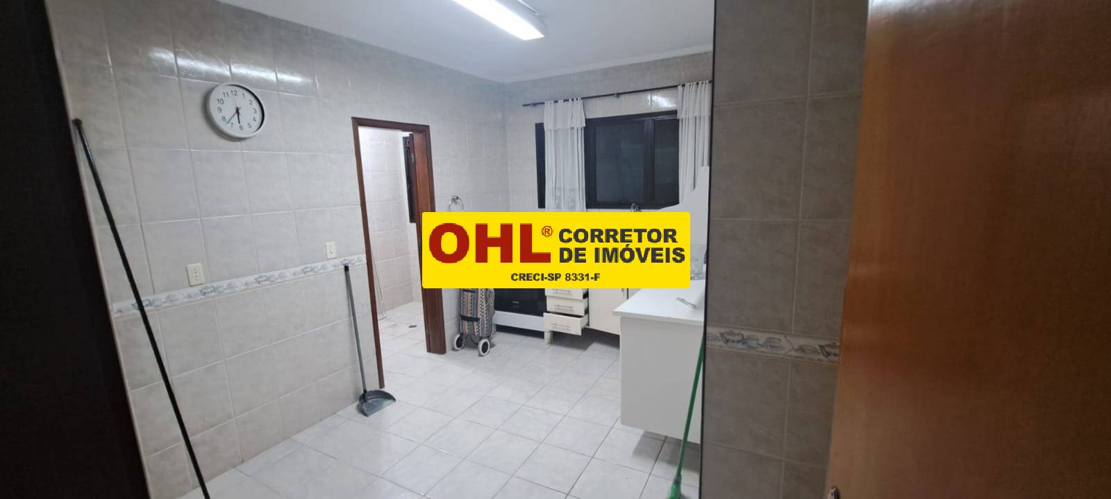 APARTAMENTO  2 QUARTOS  VAGA DE GARAGEM