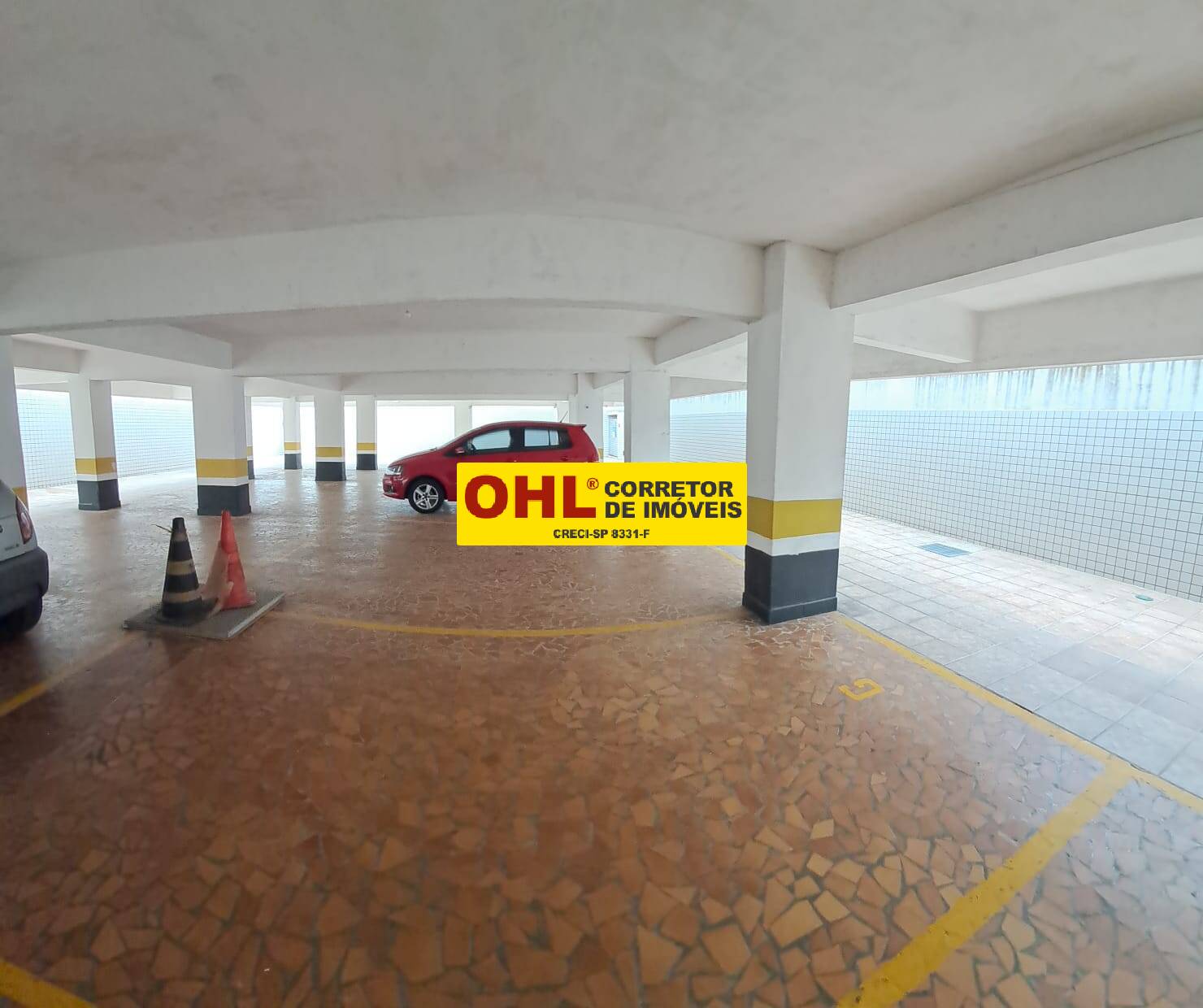 APARTAMENTO  REFORMADO