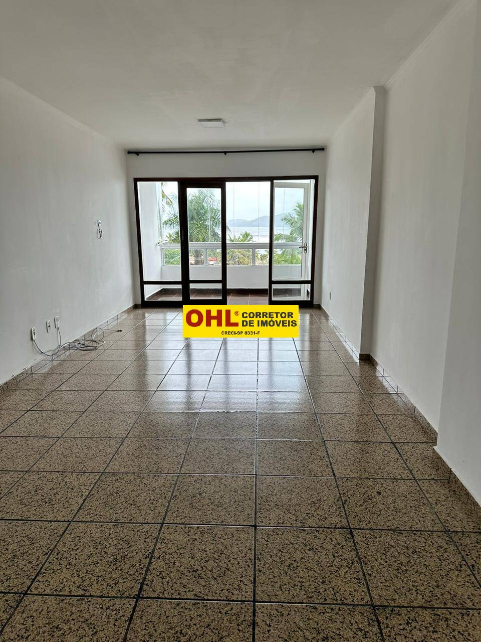 APARTAMENTO ITARARÉ FRENTE AO MAR