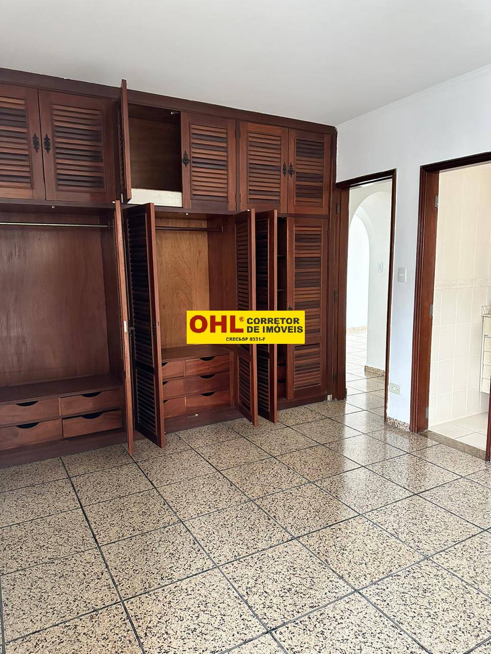 APARTAMENTO ITARARÉ FRENTE AO MAR