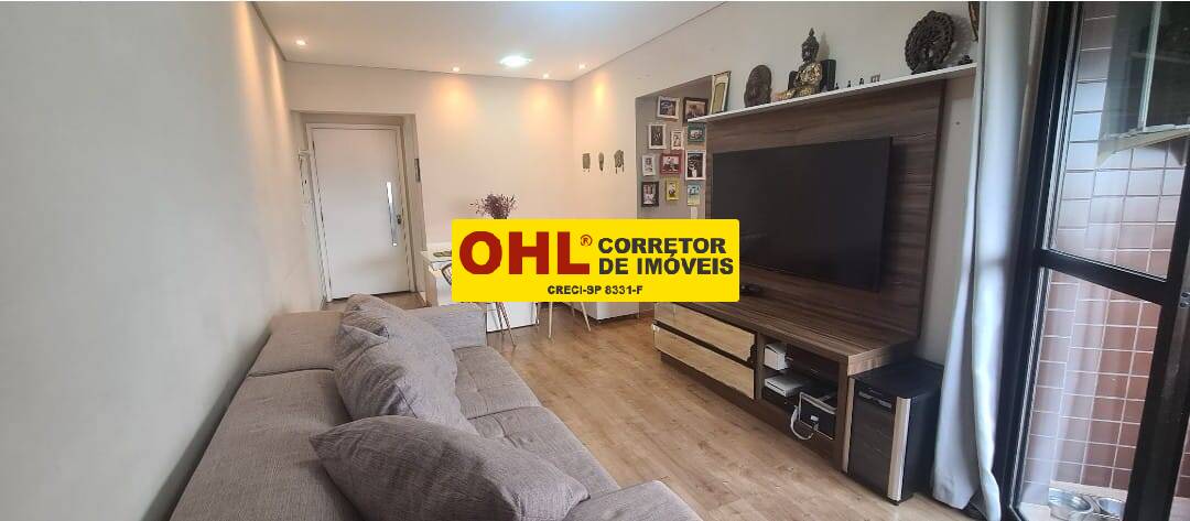 APARTAMENTO LINDO COM SUÍTE E SACADA