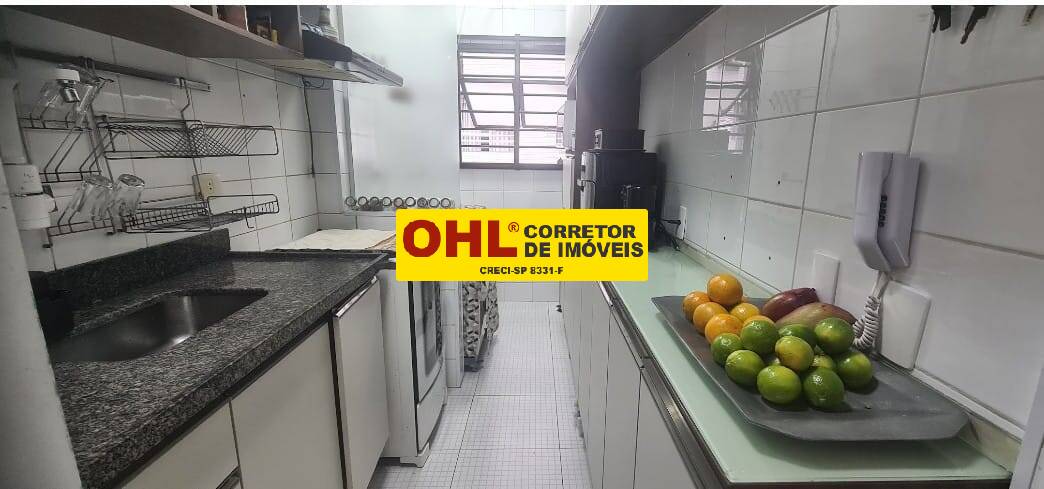 APARTAMENTO LINDO COM SUÍTE E SACADA