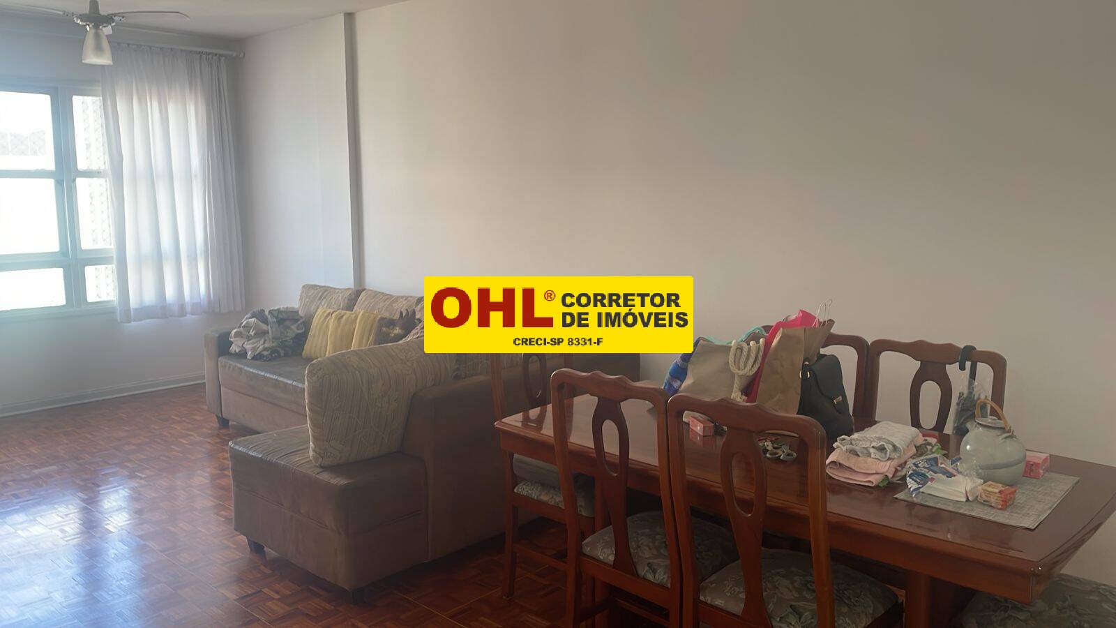 APARTAMENTO  COM DUAS ENTRADAS