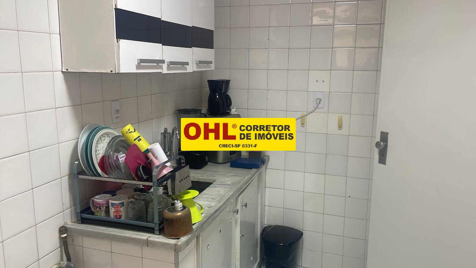 APARTAMENTO  COM DUAS ENTRADAS