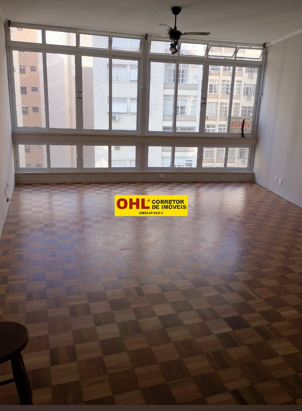 APARTAMENTO   DE FRENTE PARA   RUA