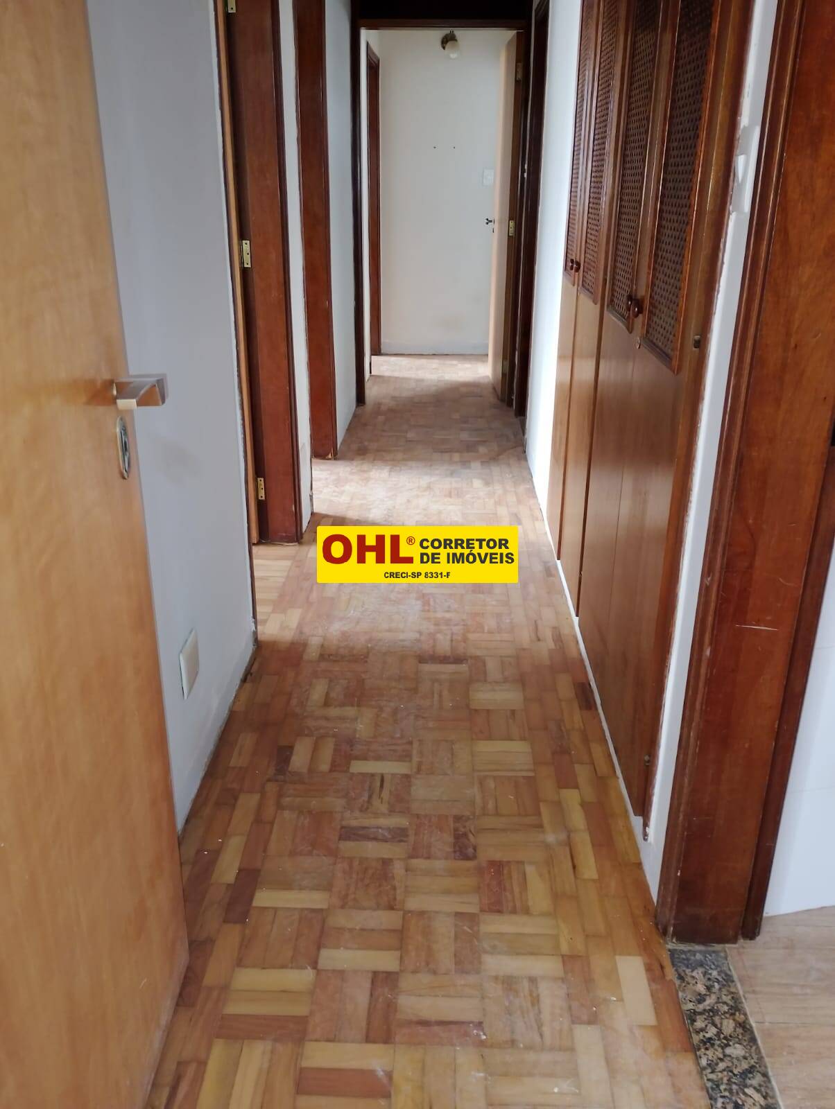APARTAMENTO   DE FRENTE PARA   RUA
