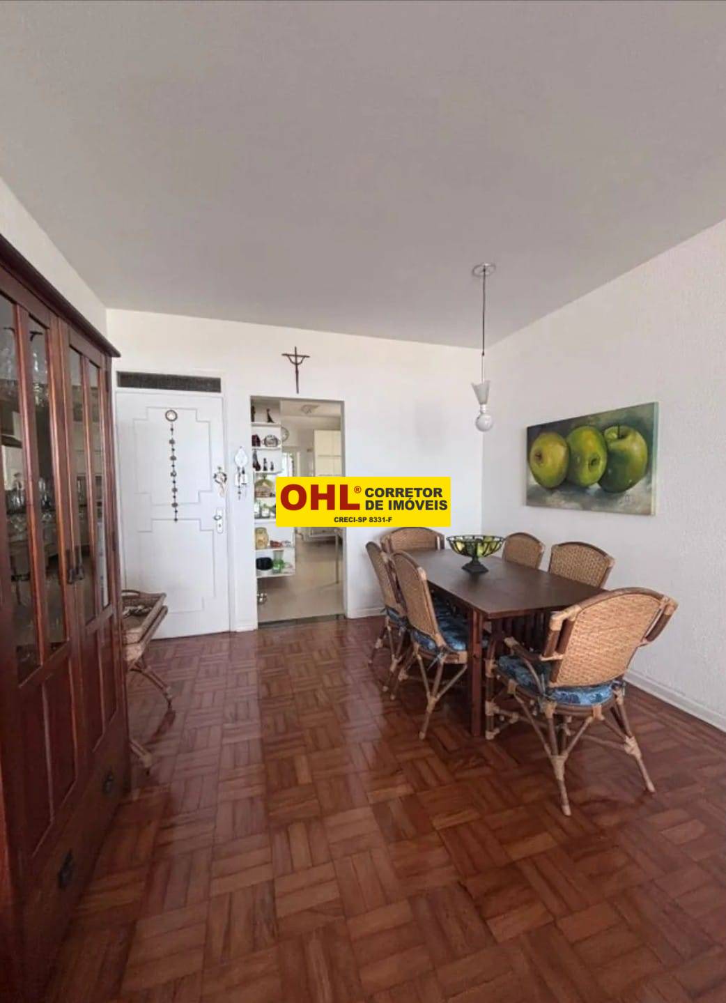 APARTAMENTO FRENTE AO MAR NO MELHOR BAIRRO DE SANTOS