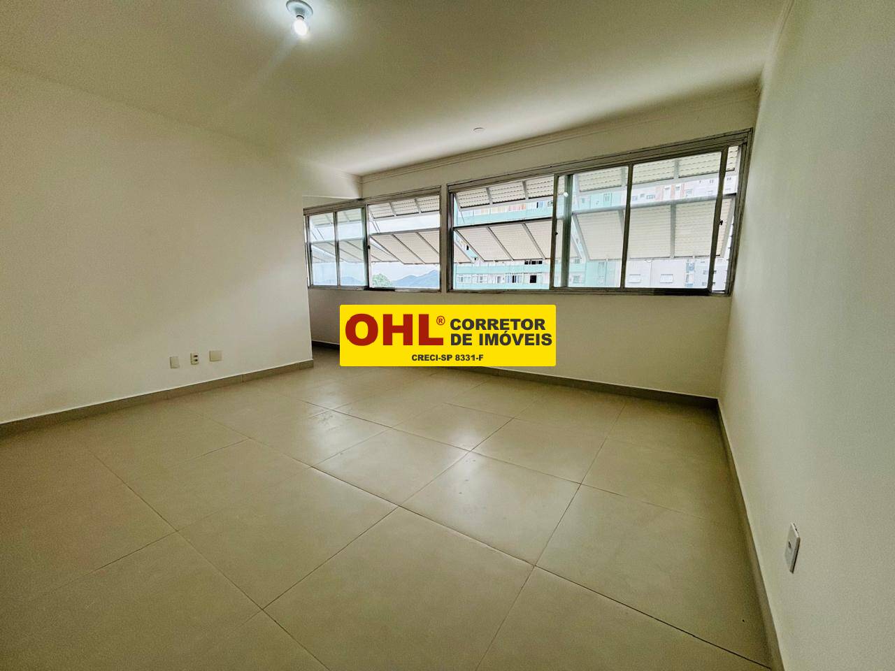 APARTAMENTO  AV DA PRAIA