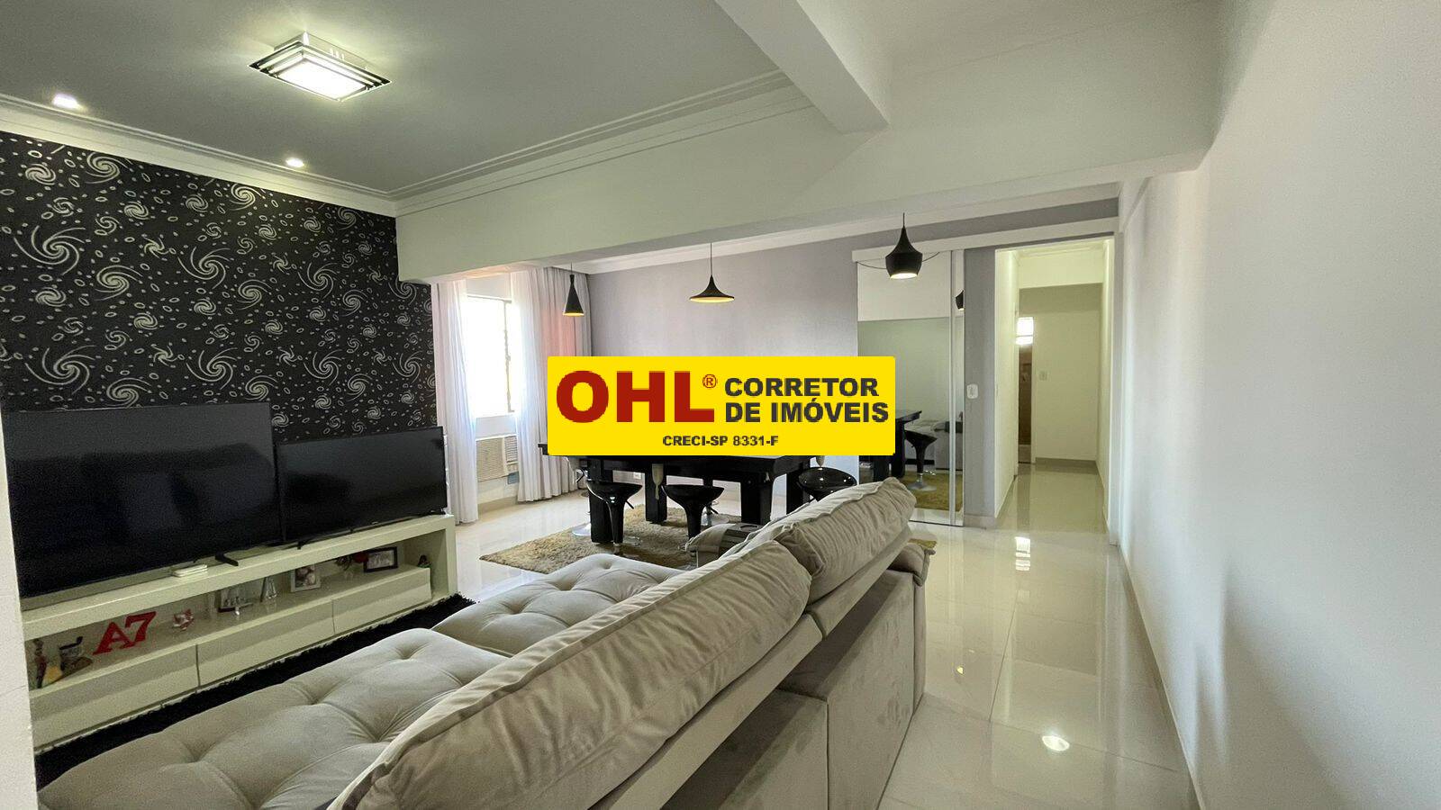 APARTAMENTO  LINDO COM SUITE
