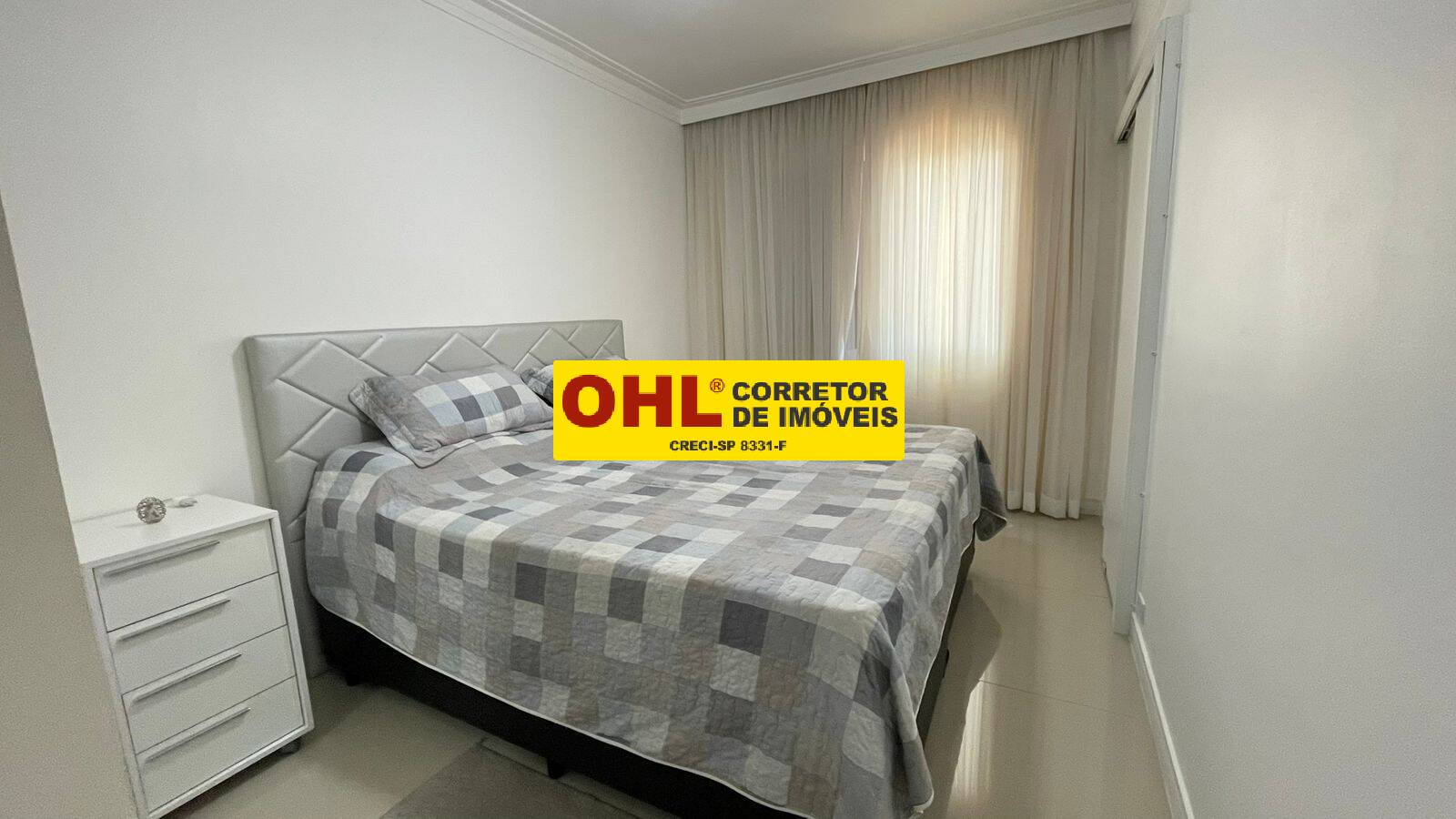 APARTAMENTO  LINDO COM SUITE