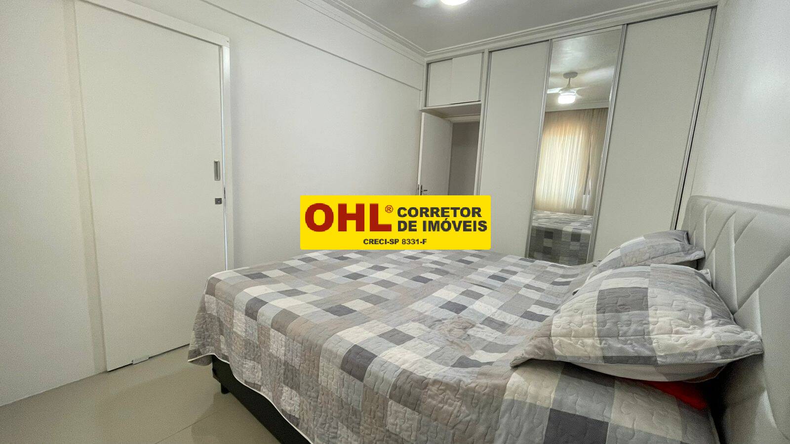 APARTAMENTO  LINDO COM SUITE