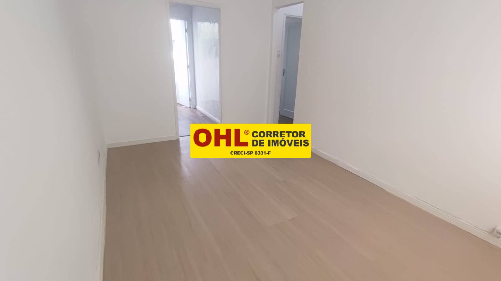 APARTAMENTO PREDIO COM 3 ANDARES