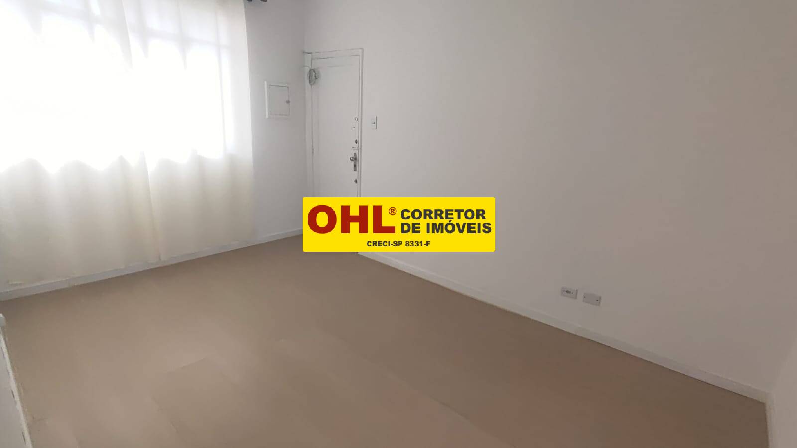 APARTAMENTO PREDIO COM 3 ANDARES