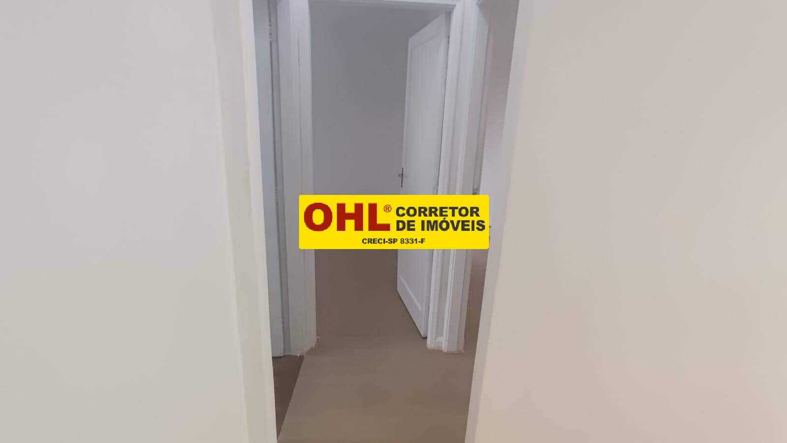 APARTAMENTO PREDIO COM 3 ANDARES