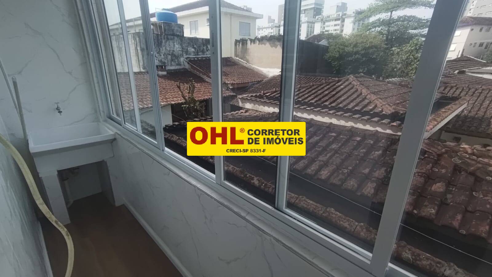 APARTAMENTO PREDIO COM 3 ANDARES